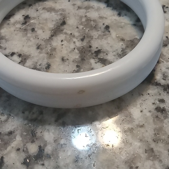 White Glossy Plastic Bangles - Set of 2 - Picture 3 of 3